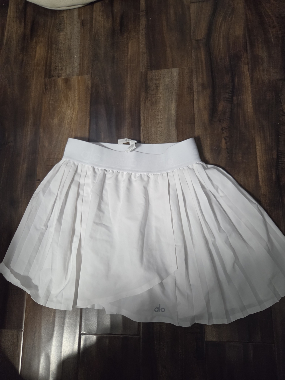 ALO Yoga White Pleated Skater Skirt